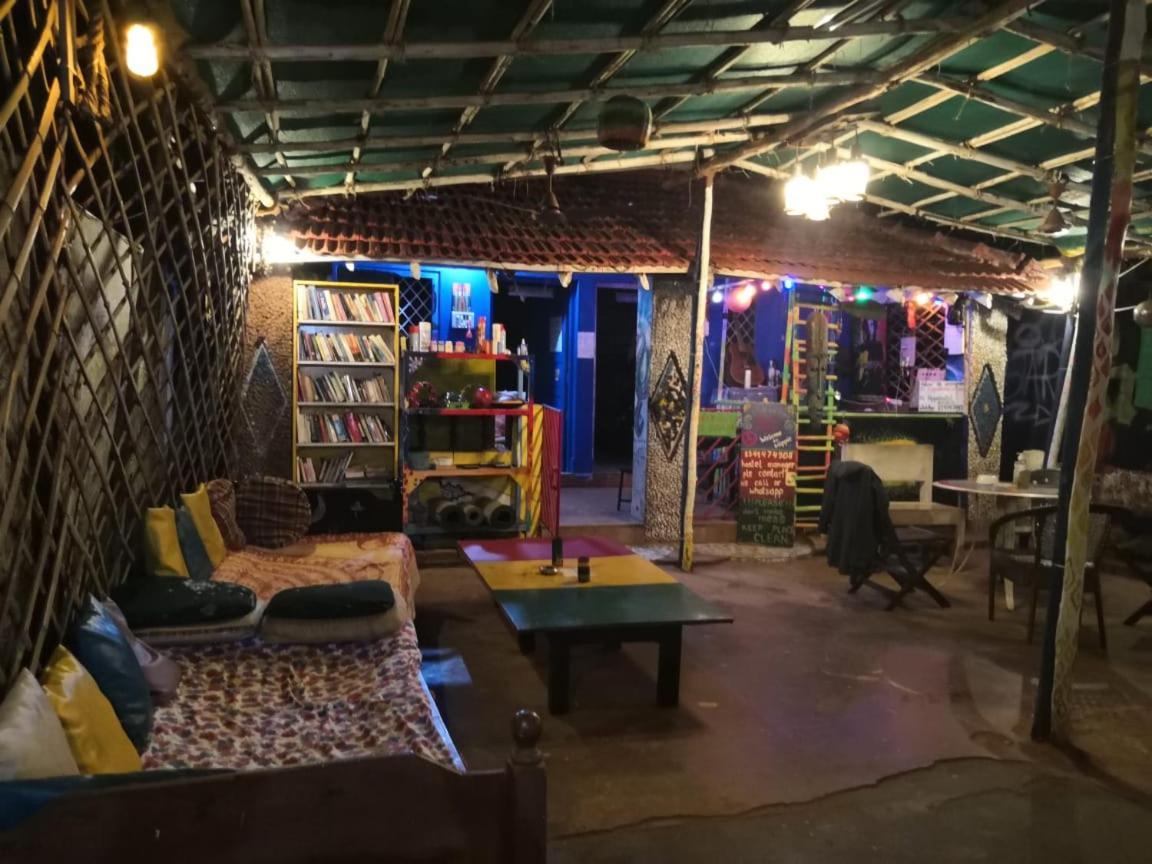 Hippie Hostel Anjuna Ngoại thất bức ảnh